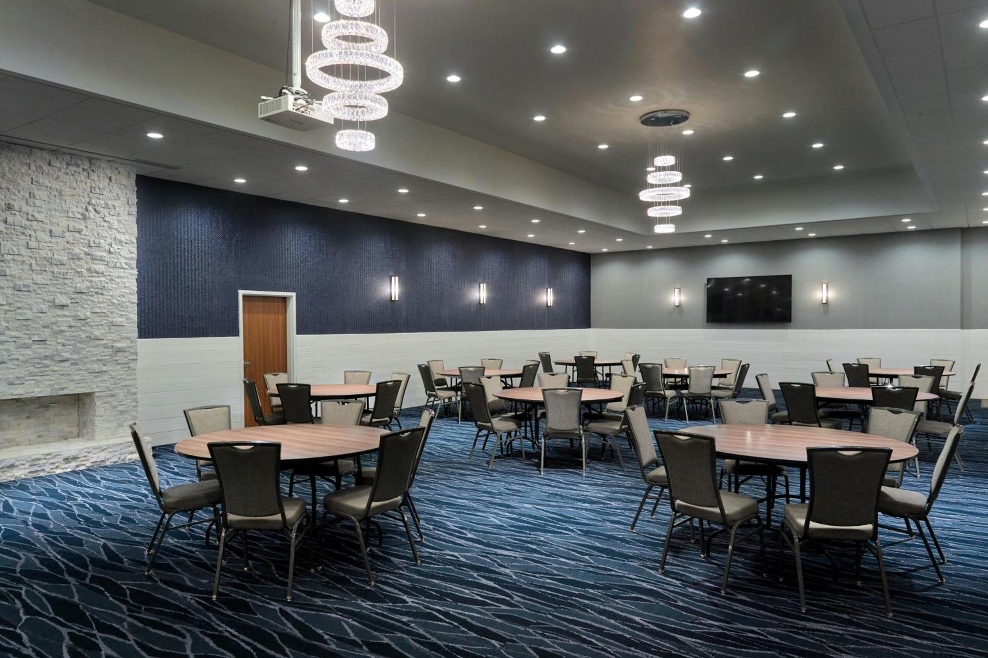 Fairfield Inn & Suites By Marriott Хелен Экстерьер фото